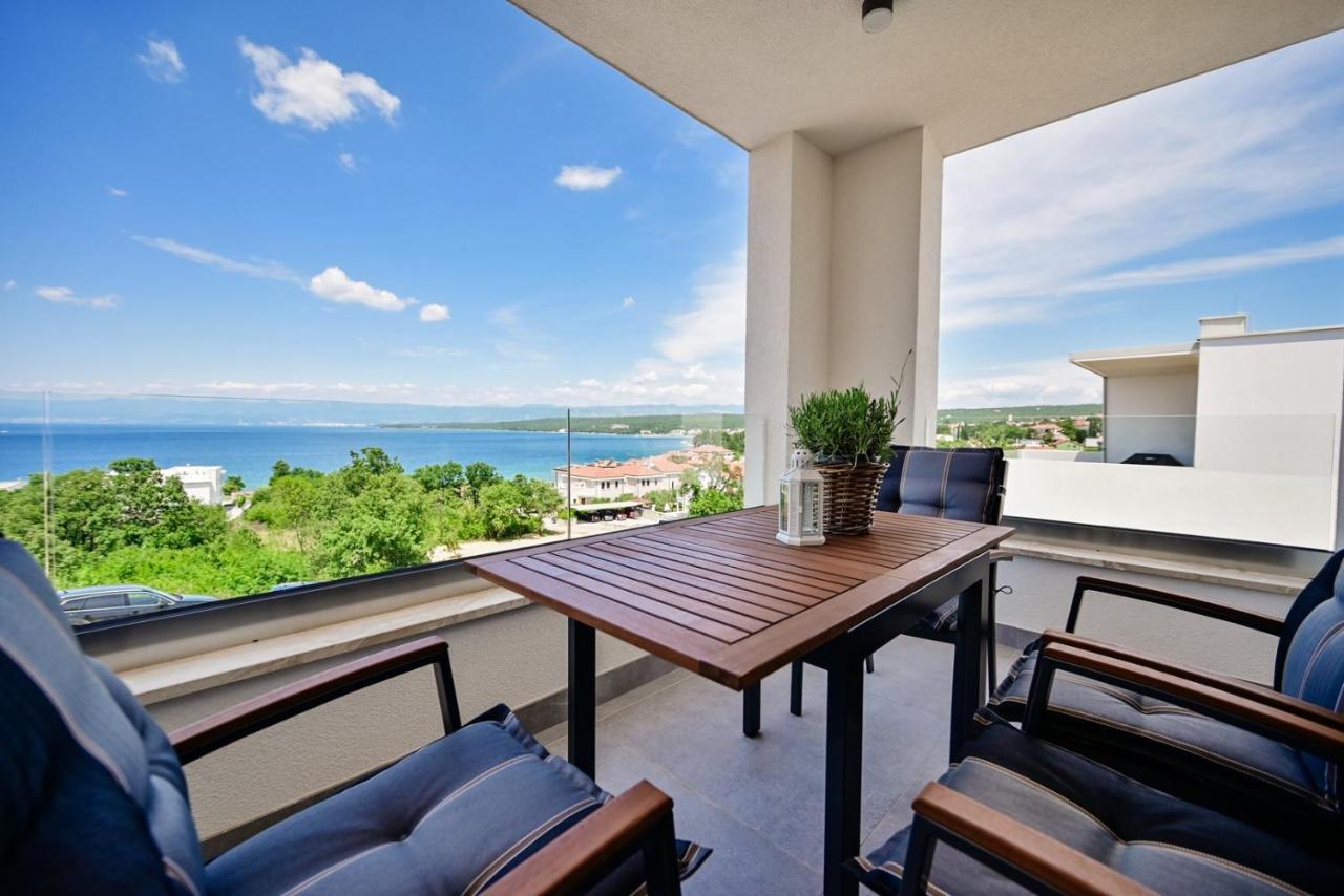 Apartments Sea & Stone Malinska Esterno foto