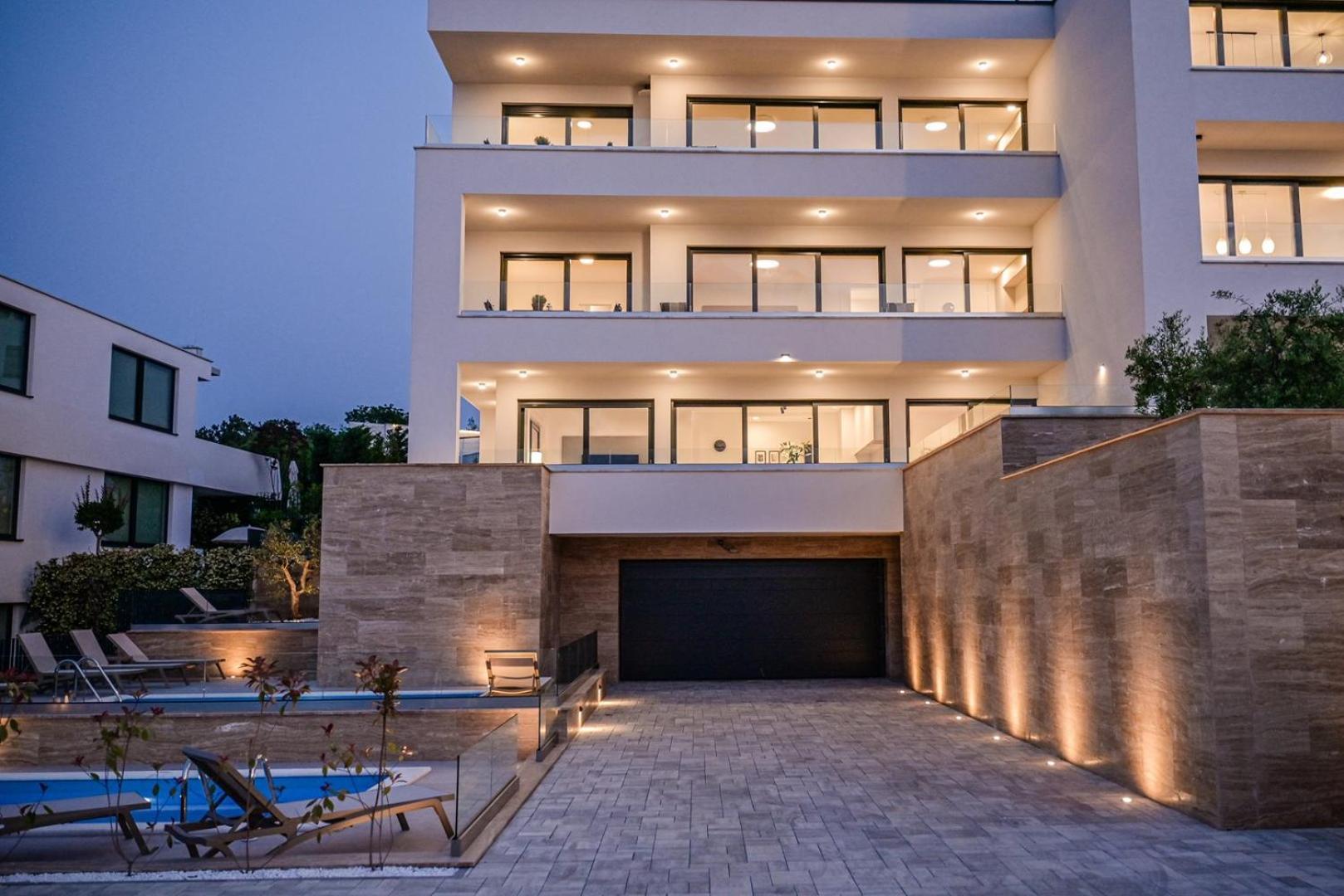 Apartments Sea & Stone Malinska Esterno foto